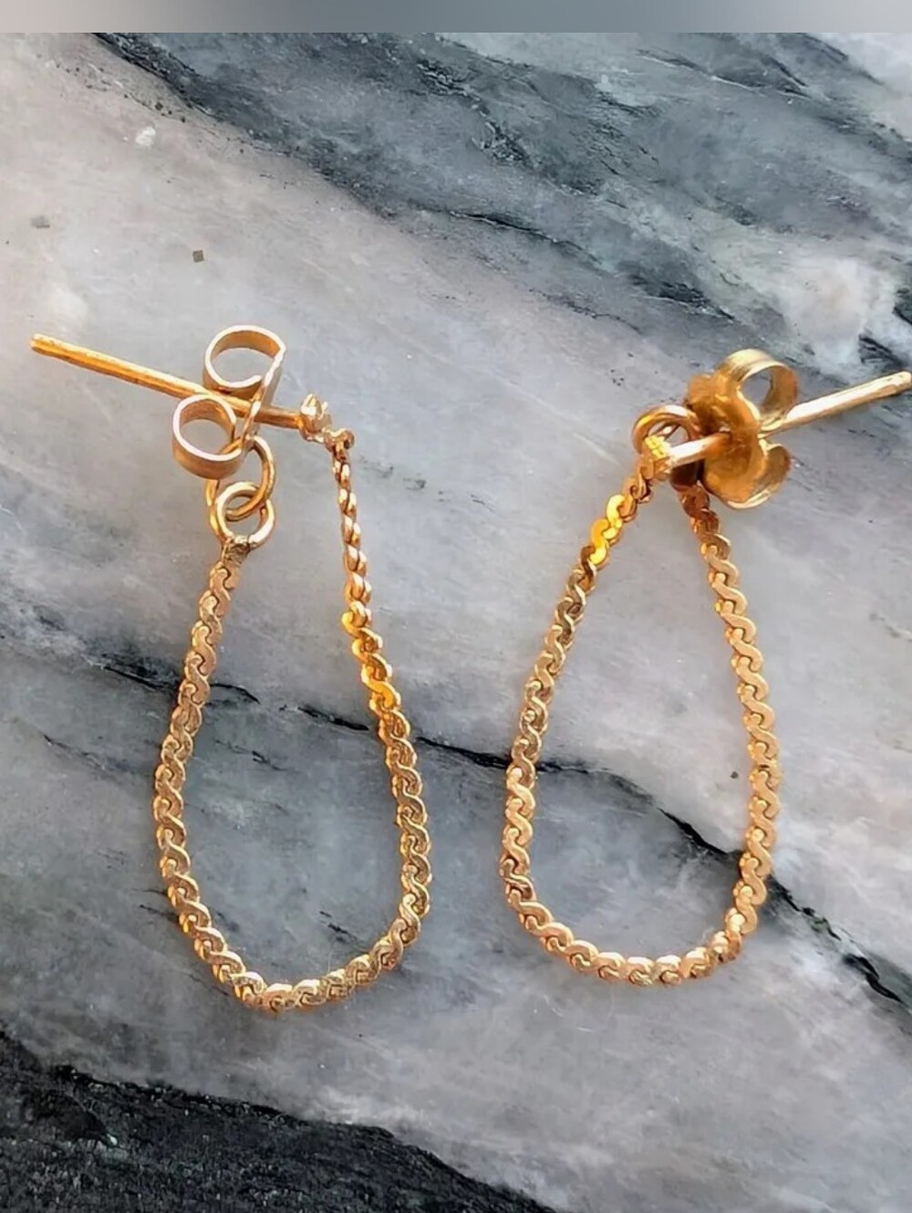 Vtg 14k Gold Chain Earrings